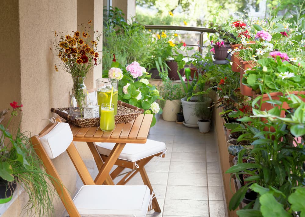 folding patio furniture